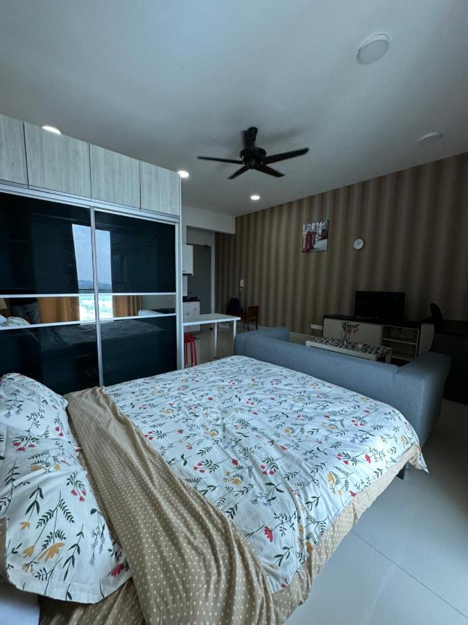 Apartamento Hideaway At Cybersquare Cyberjaya Exterior foto