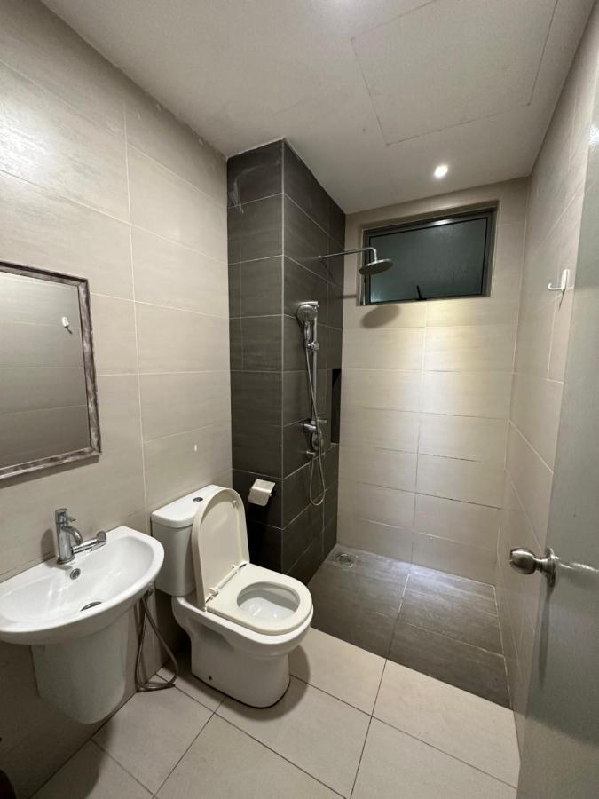 Apartamento Hideaway At Cybersquare Cyberjaya Exterior foto